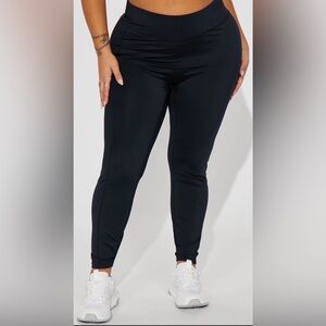Fashion Nova Elevate Leggings